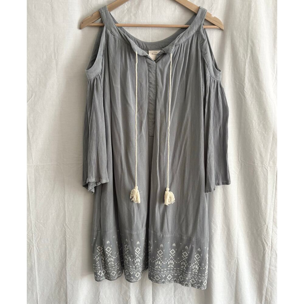 Knox Rose Cold Shoulder sz Medium embroidered blue trapeze dress modern boho